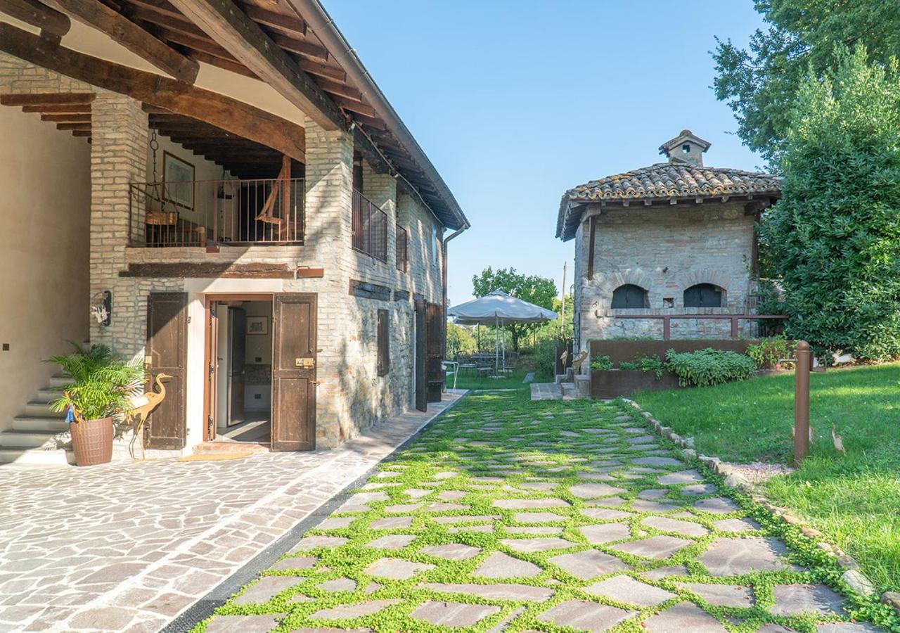 Casale Gambini Apartment Quattro Castella Exterior photo